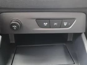 Ford E transit courier thumbnail 31