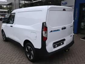 Ford E transit courier thumbnail 9