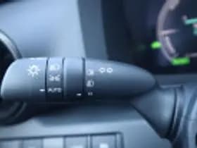 Toyota C hr thumbnail 70