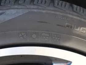 Toyota C hr thumbnail 22
