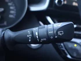 Toyota C hr thumbnail 38