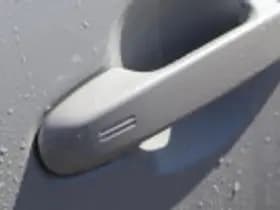 Toyota C hr thumbnail 70