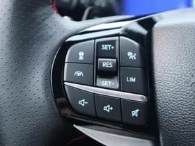 Ford Explorer thumbnail 39