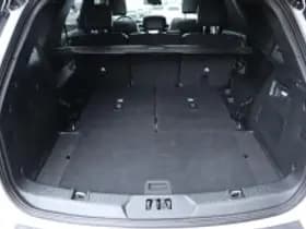 Ford Explorer thumbnail 5