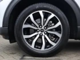 Ford Explorer thumbnail 74