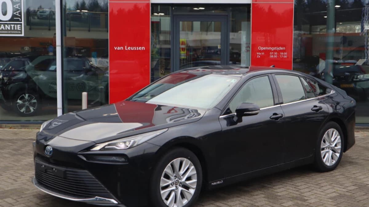 Toyota Mirai — foto 1