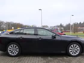 Toyota Mirai thumbnail 13