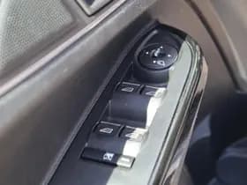 Ford B max thumbnail 24
