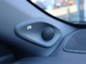 Toyota Yaris Cross thumbnail 96