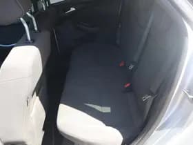 Ford Focus thumbnail 19