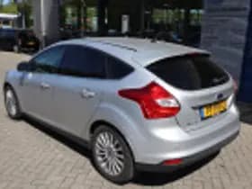 Ford Focus thumbnail 42