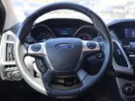 Ford Focus thumbnail 54
