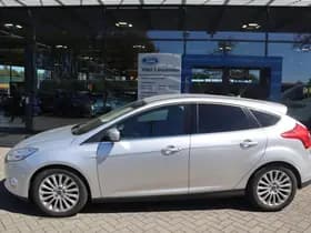 Ford Focus thumbnail 8