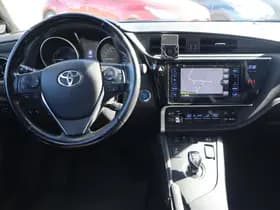 Toyota Auris thumbnail 23