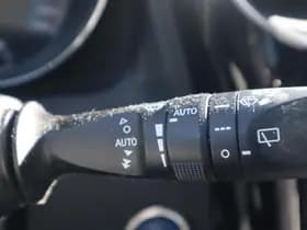 Toyota Auris thumbnail 32