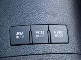 Toyota Auris thumbnail 36