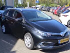 Toyota Auris thumbnail 54