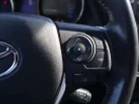 Toyota Auris thumbnail 67