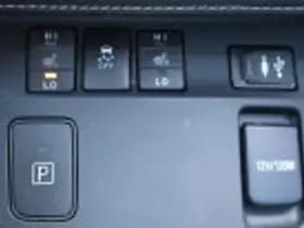 Toyota Auris thumbnail 76