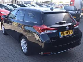 Toyota Auris thumbnail 90