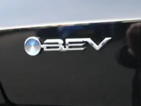 Toyota bZ4X thumbnail 4