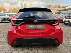 Toyota Yaris thumbnail 15