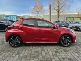 Toyota Yaris thumbnail 16