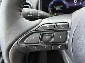 Toyota Yaris thumbnail 22