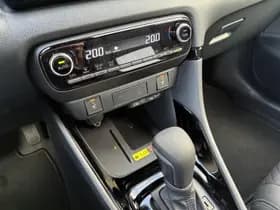 Toyota Yaris thumbnail 26