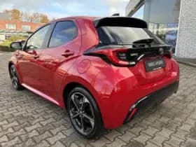 Toyota Yaris thumbnail 5