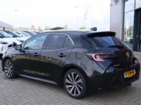 Toyota Corolla thumbnail 3