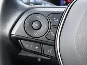 Toyota Corolla thumbnail 25