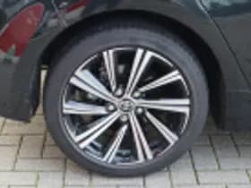Toyota Corolla thumbnail 36