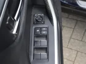 Toyota RAV4 thumbnail 28