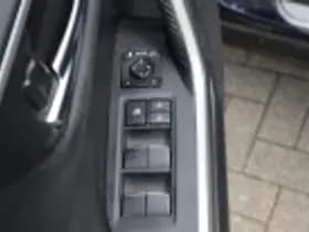 Toyota RAV4 thumbnail 71