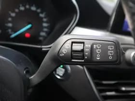 Ford Focus thumbnail 30