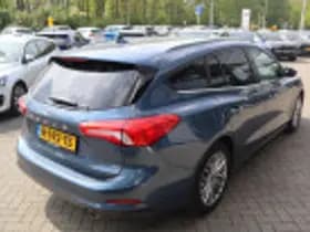 Ford Focus thumbnail 54