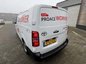 Toyota Proace thumbnail 3