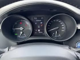Toyota C hr thumbnail 27