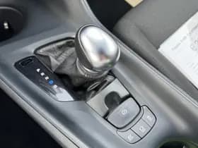 Toyota C hr thumbnail 32