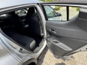 Toyota C hr thumbnail 50