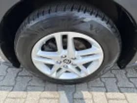 Toyota C hr thumbnail 65