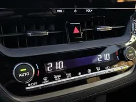 Toyota Corolla thumbnail 22