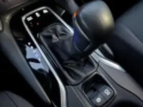 Toyota Corolla thumbnail 45