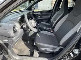 Toyota Aygo X thumbnail 16