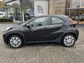 Toyota Aygo X thumbnail 8