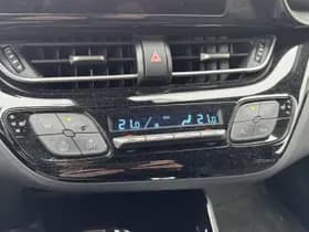 Toyota C hr thumbnail 30