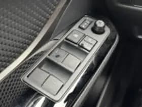 Toyota C hr thumbnail 59