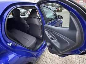 Toyota Yaris thumbnail 22