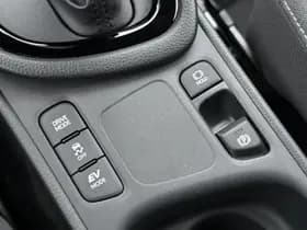 Toyota Yaris thumbnail 34